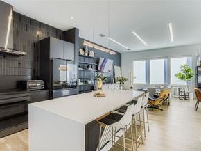 9613 Marlive Lane A, Houston TX 77025