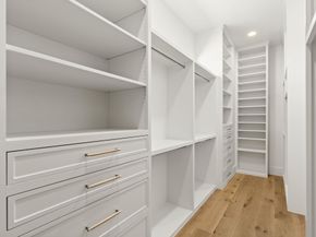 710 Waverly Street D, Houston TX 77007