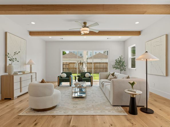 710 Waverly Street D, Houston TX 77007