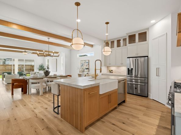 710 Waverly Street D, Houston TX 77007