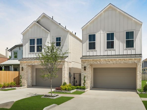 710 Waverly Street D, Houston TX 77007