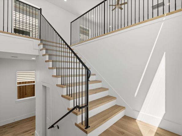 710 Waverly Street D, Houston TX 77007