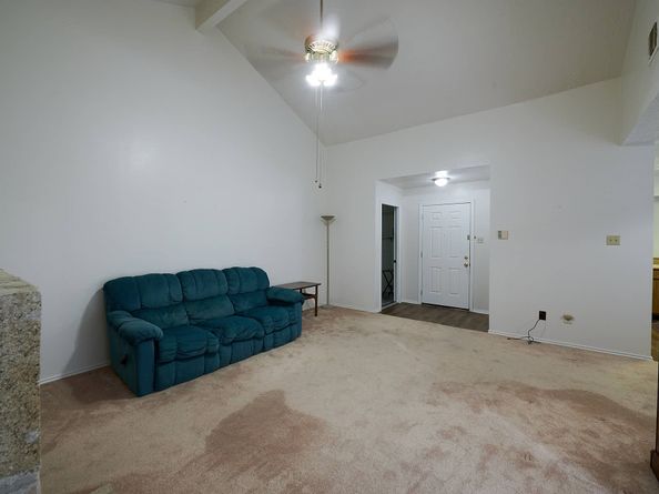 11911 E Marsham Circle, Houston TX 77066