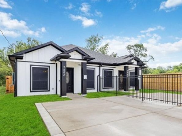 7803 Jester Street A, Houston TX 77051