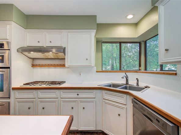 10715 E Timberwagon Circle, Spring TX 77380