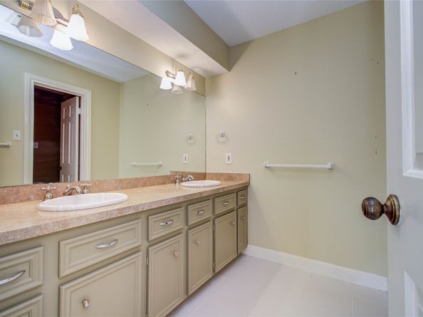 10715 E Timberwagon Circle, Spring TX 77380