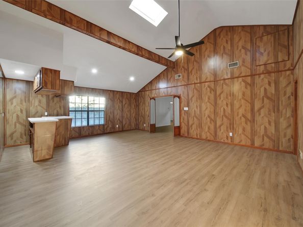 5411 Fairgreen Lane, Houston TX 77048