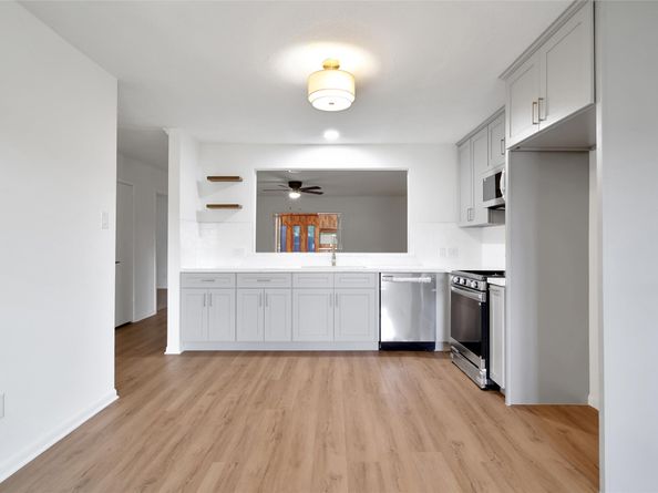 5411 Fairgreen Lane, Houston TX 77048