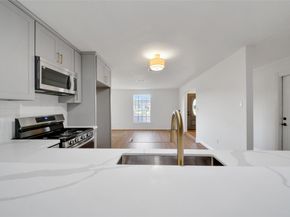 5411 Fairgreen Lane, Houston TX 77048