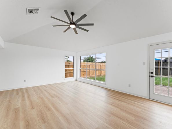 17527 Hamilwood Drive, Houston TX 77095