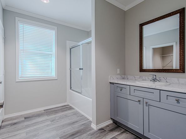 3704 Sauer Street, Houston TX 77004