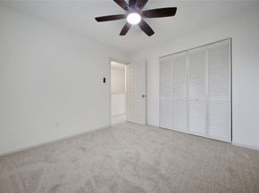 34 Village Knoll Place, The Woodlands TX 77381