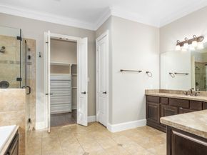 5511 Darnell Street, Houston TX 77096