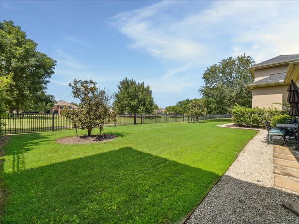 11726 Montmarte Boulevard, Houston TX 77082