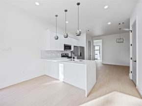 5222 Gold Street, Houston TX 77026