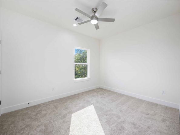 5222 Gold Street, Houston TX 77026