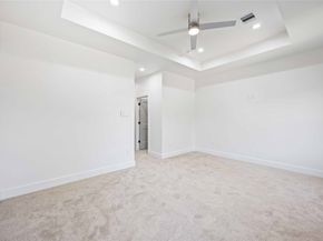 5222 Gold Street, Houston TX 77026