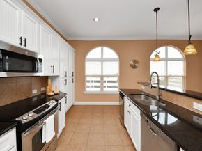 2203 Dorrington Street 400, Houston TX 77030