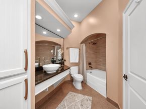 2203 Dorrington Street 400, Houston TX 77030