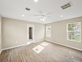 1007 Gazin Street, Houston TX 77020