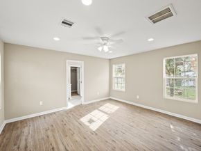 1007 Gazin Street, Houston TX 77020