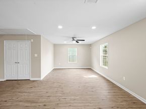 1007 Gazin Street, Houston TX 77020