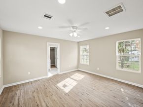 1007 Gazin Street, Houston TX 77020