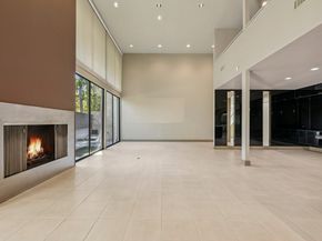 5 River Hollow Lane, Houston TX 77027