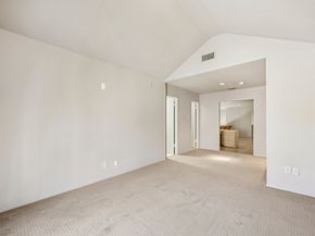 5 River Hollow Lane, Houston TX 77027