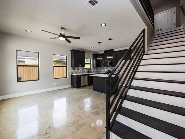 2407 Dolly Wright Street, Houston TX 77088