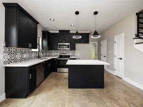 2407 Dolly Wright Street, Houston TX 77088