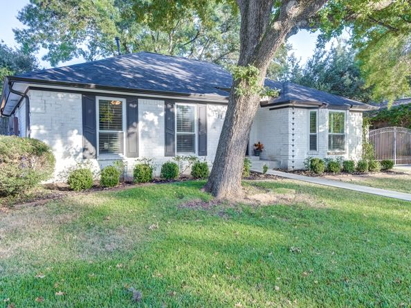 1711 S Kirkwood Road, Houston TX 77077