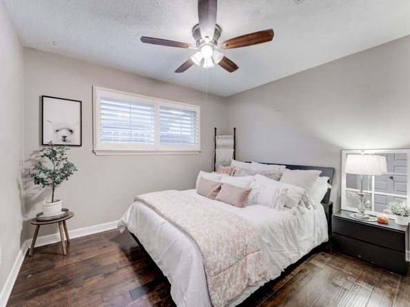 1711 S Kirkwood Road, Houston TX 77077