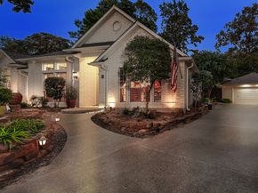 2 Taper Glow Place, The Woodlands TX 77381