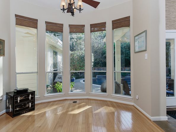 2 Taper Glow Place, The Woodlands TX 77381