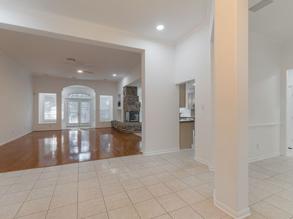 22 Westwinds Circle, The Woodlands TX 77382