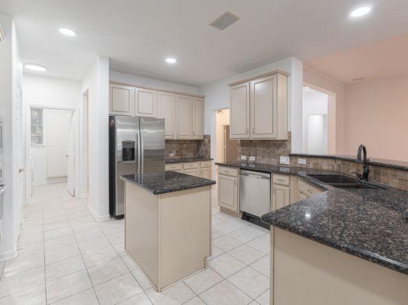 22 Westwinds Circle, The Woodlands TX 77382