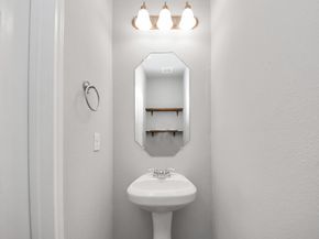 6409 Macroom Meadows Lane, Houston TX 77048