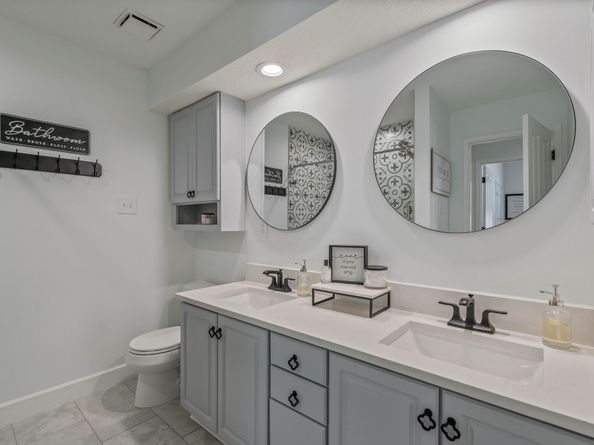 193 Purple Slate Place, The Woodlands TX 77381