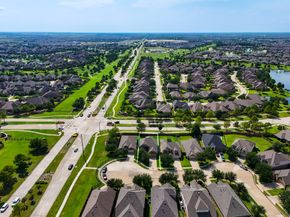 10111 Redgrove Falls Court, Cypress TX 77433