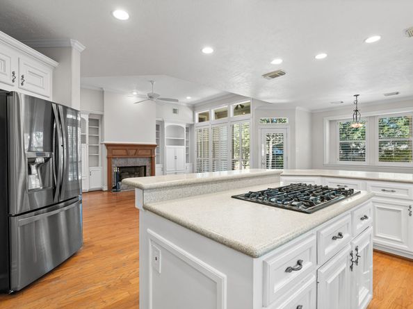 18 Morning Arbor Place, The Woodlands TX 77381