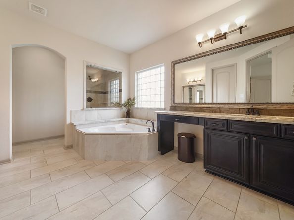 9522 Whitebark Pine Way, Cypress TX 77433