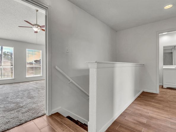 7700 creekbend dr 143, Houston TX 77071