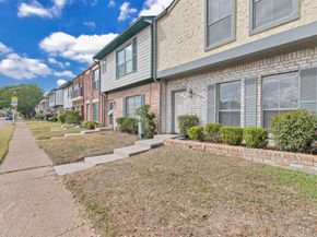 7700 creekbend dr 143, Houston TX 77071