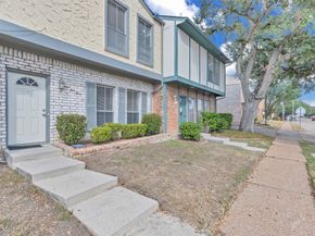 7700 creekbend dr 143, Houston TX 77071