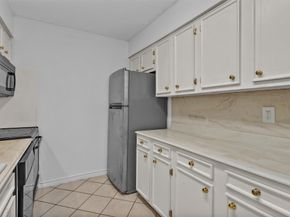 11515 Burdine Street 530, Houston TX 77035