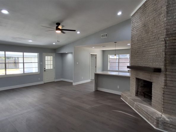 7807 Bellerive Dr Drive, Houston TX 77036