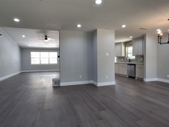 7807 Bellerive Dr Drive, Houston TX 77036