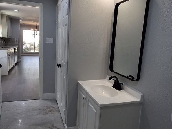 7807 Bellerive Dr Drive, Houston TX 77036