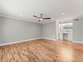 13346 Trail Hollow Drive 3346, Houston TX 77079